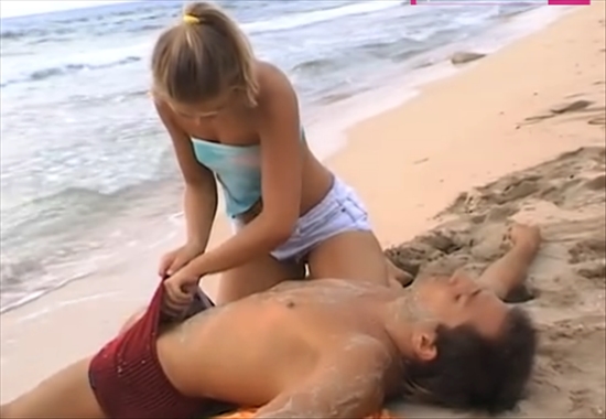 Спасатели секс на пляже
